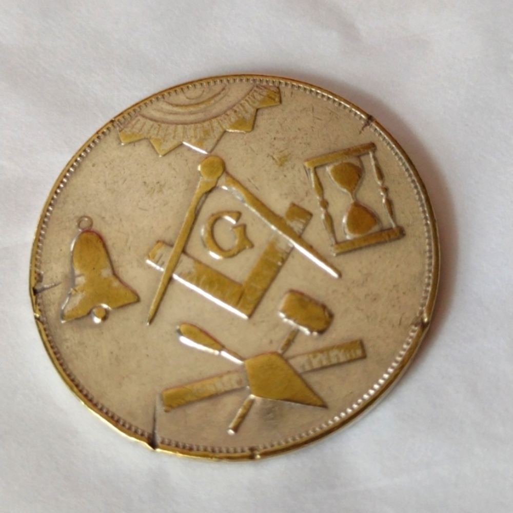 1946 Collectable, "Made A Mason Token" Entered... Gem